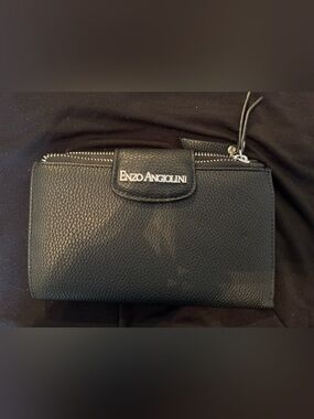 Enzo Angiolini Black Pebbled Leather Wallet with ID Window